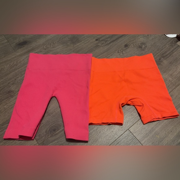 Biker/Workout Shorts - Picture 1 of 3